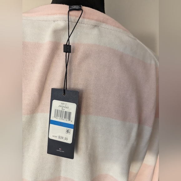 NWT Tommy Hilfiger v-neck sweater - Picture 6 of 6